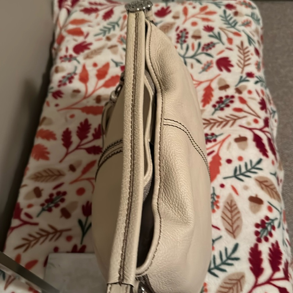 Brighton Octavia Shoulderbag - Picture 9 of 11